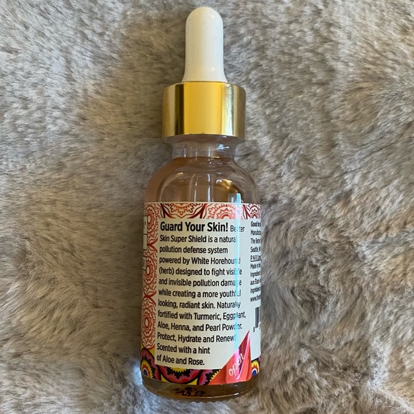 The Better Skin Co. Super Shield Anti-Pollution Serum NWT - Picture 4 of 11
